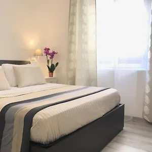Angolo Di 3*, Rome Italië